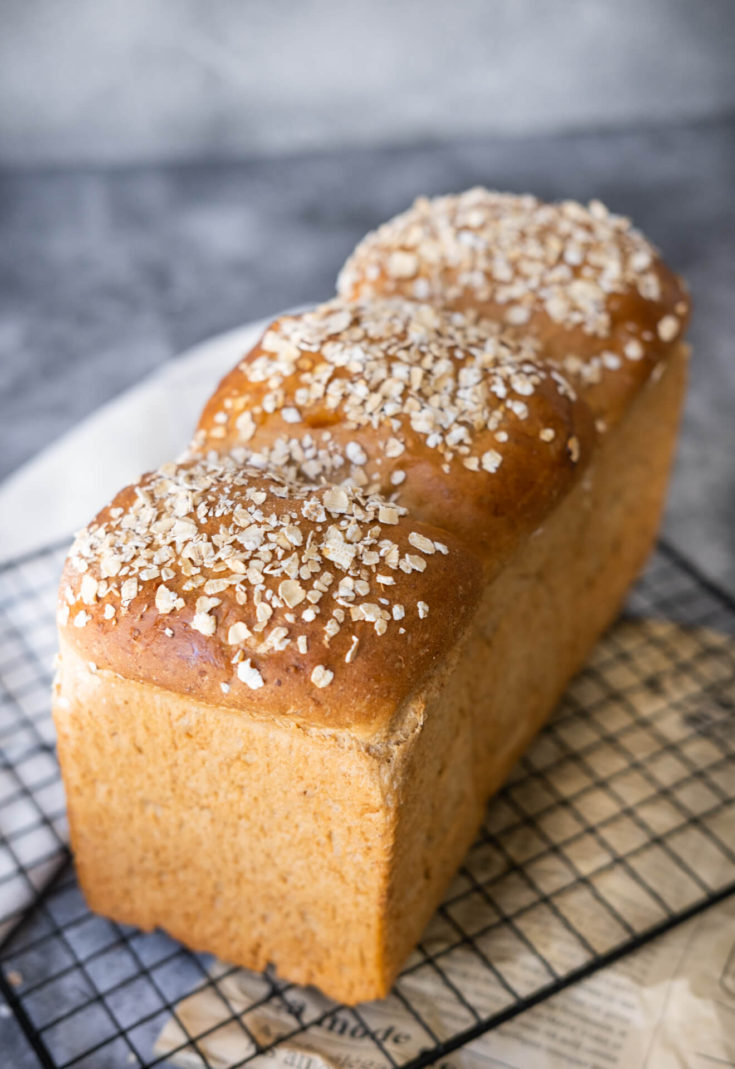 Whole Wheat Oatmeal Bread Loaf